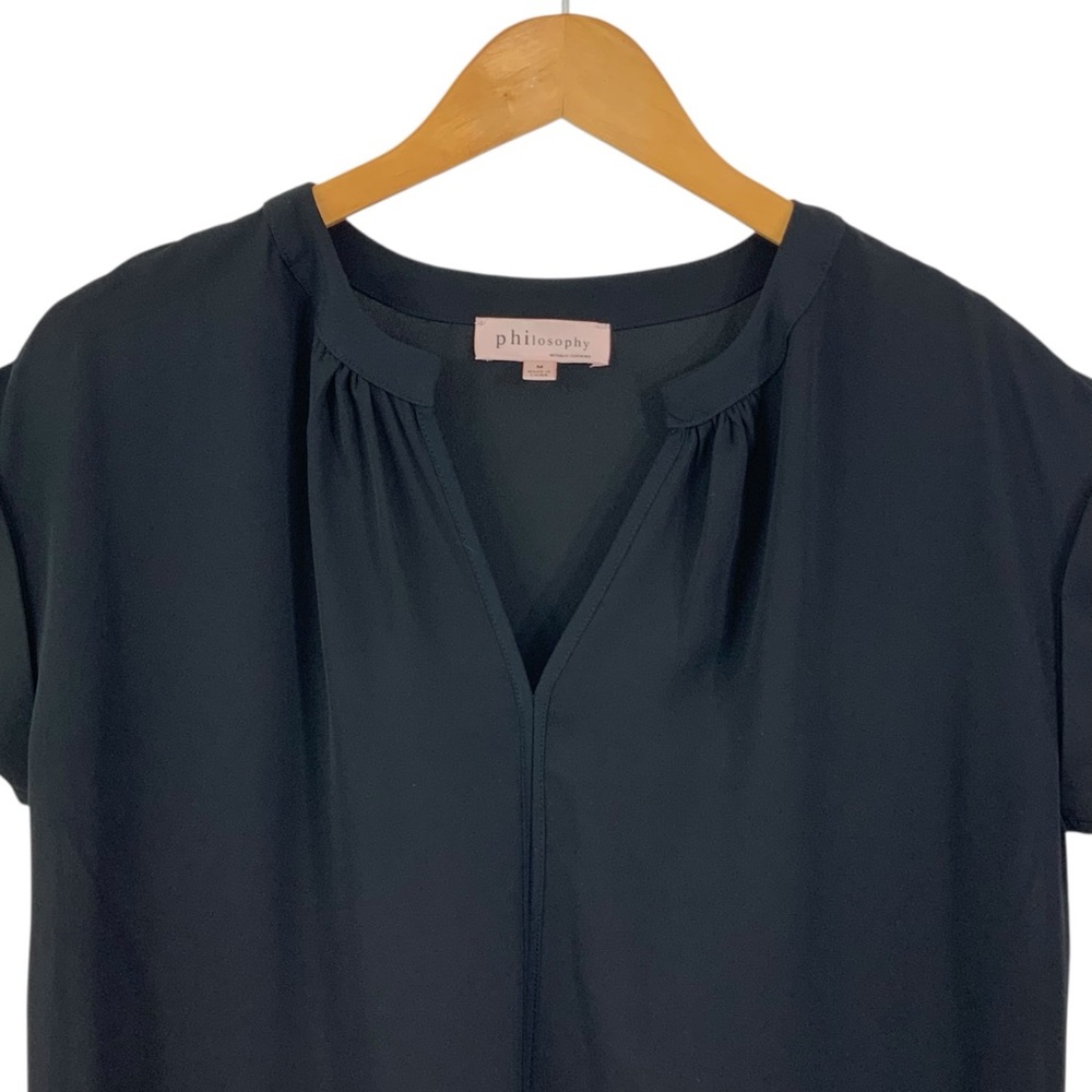 PHILOSOPHY Black V-Neck Short Sleeve Top Blouse Size Medium S25 - Picture 2 of 8